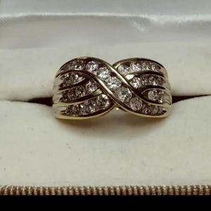 1 carat Diamond Ring 10k gold